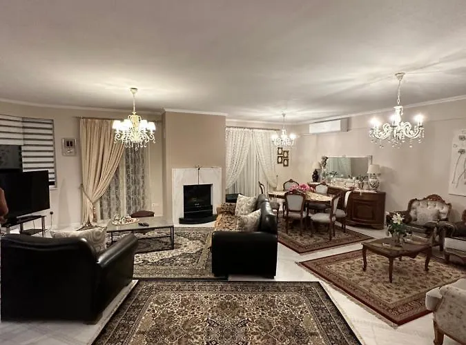 Plex House Case de vacanță